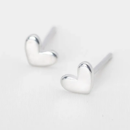 Dainty Heart Studs S925