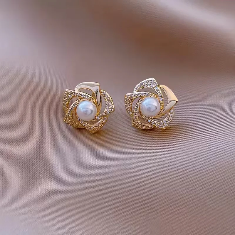 Rosebud Pearl Studs